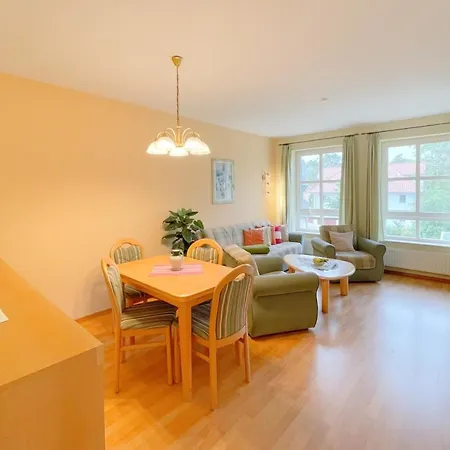 Jaegerstrasse 7 8 * Kolpinsee